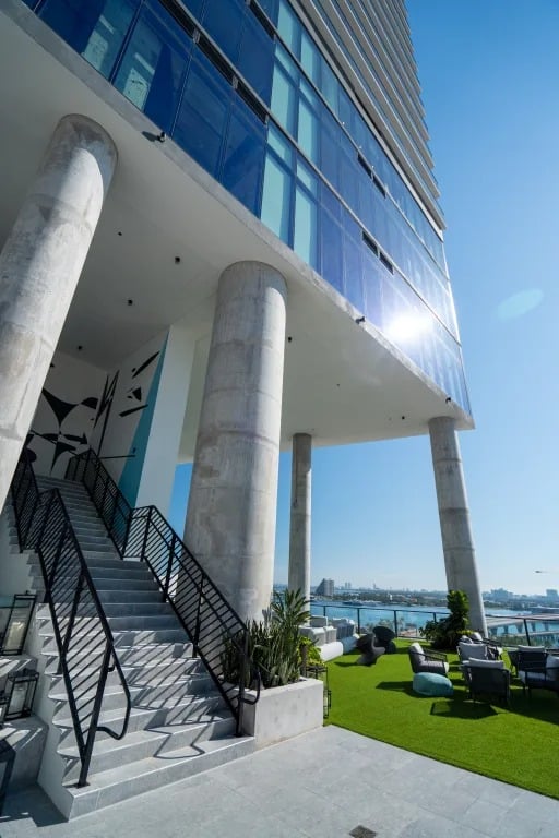 The Elser Hotel & Residences
