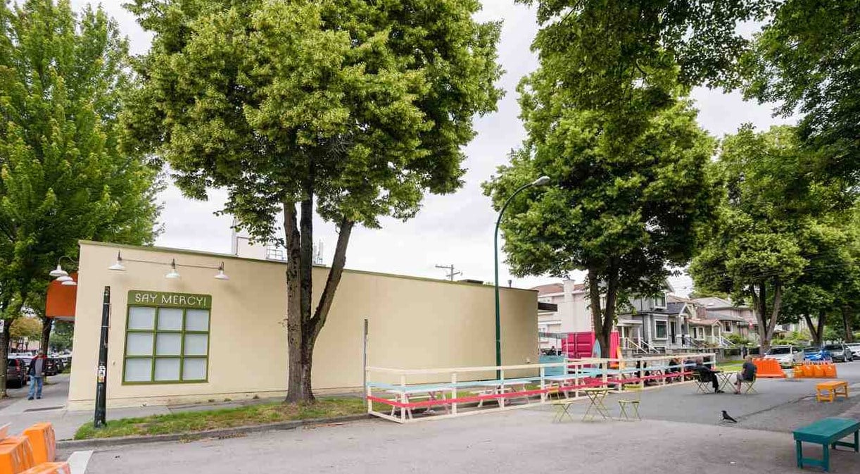 403-4550 Fraser St