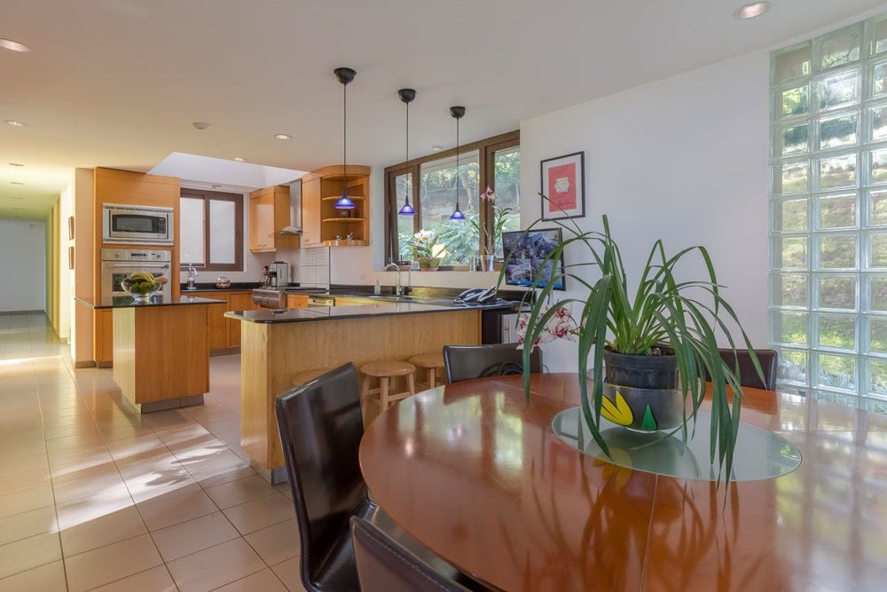 Spacious Property in San Antonio