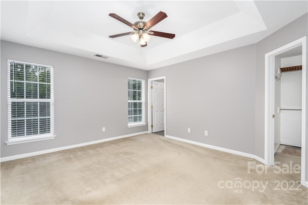 3025 Misty Harbor Cir