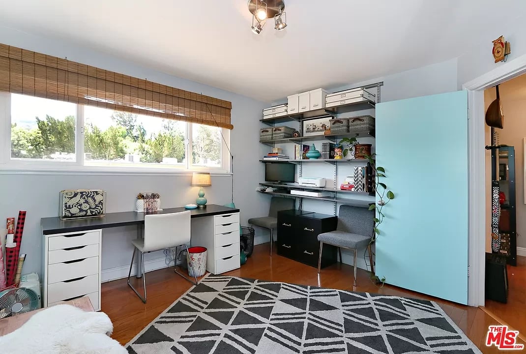 11138 Aqua Vista St #24