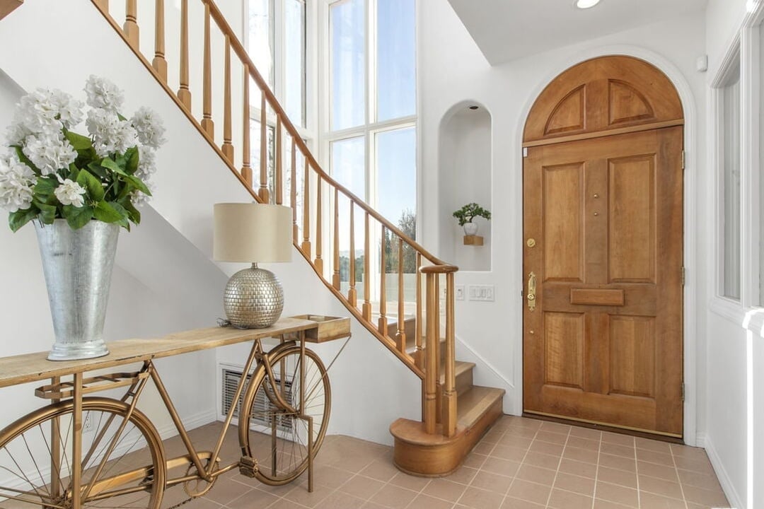 905 Berkeley St, 90403