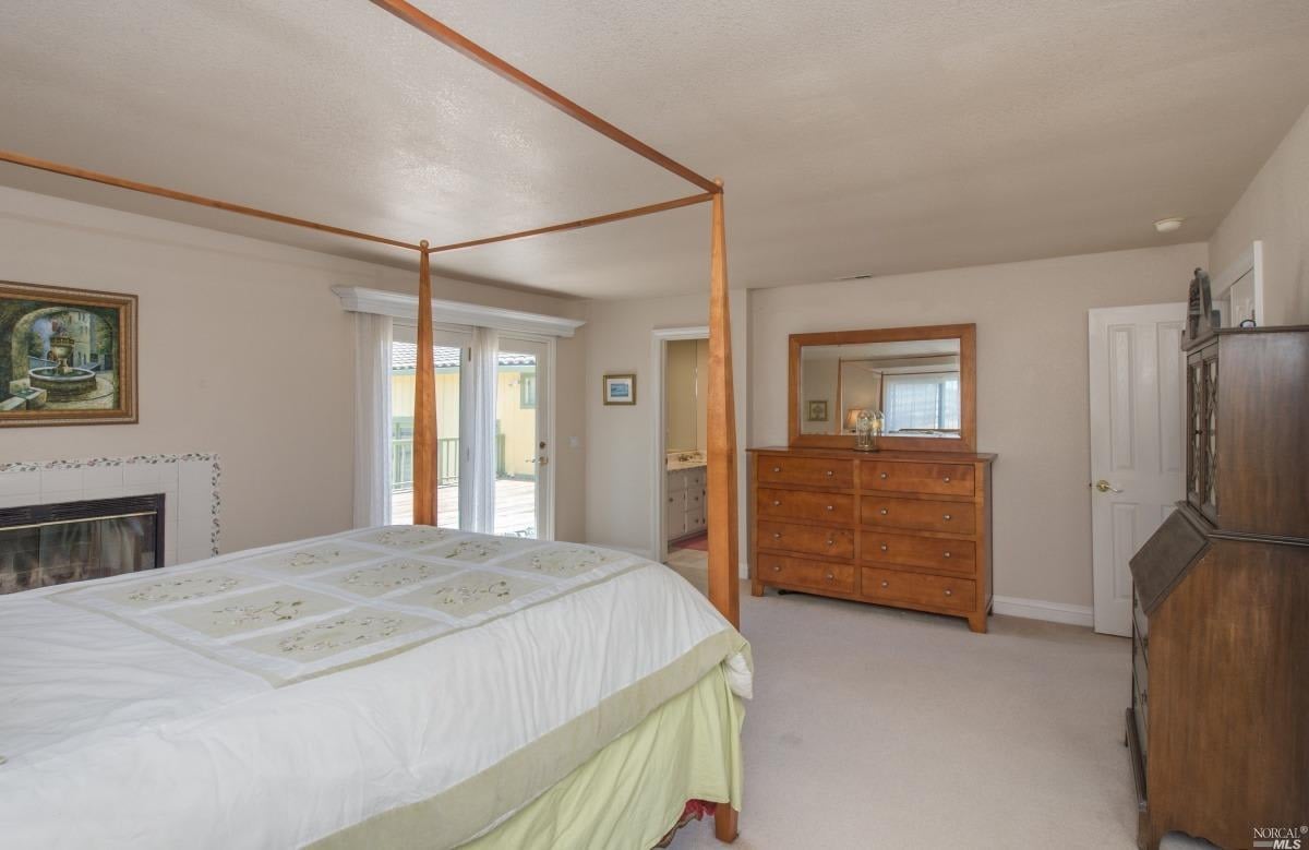 1660 Old Adobe Rd