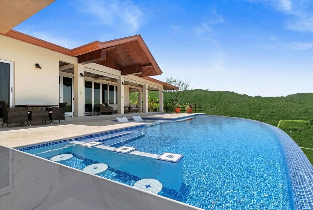 Ocean View Villa Isabella
