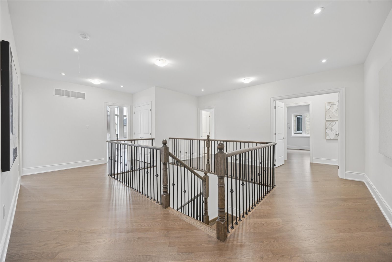 72 Silk Twist Drive, East Gwillimbury