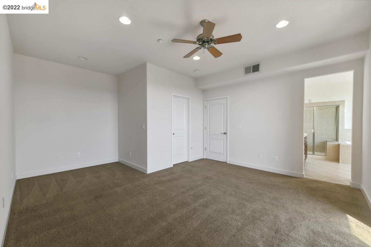 6415 Blue Rock Ct, Oakland, CA 94605