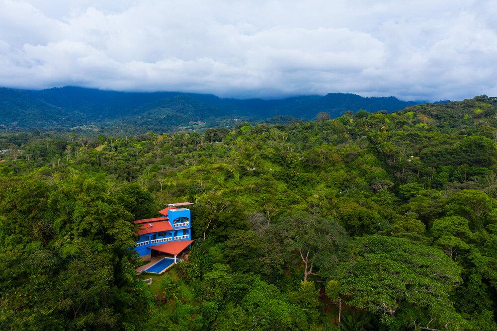 Iconic Eco-lodge With Outstanding Ocean, Sunset, and Mountain Views