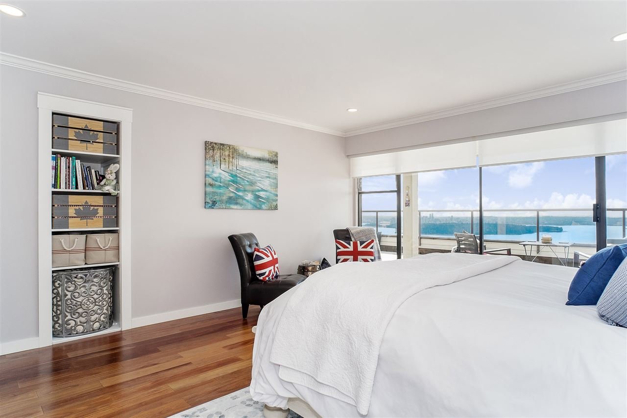 37-2242 Folkestone Wy