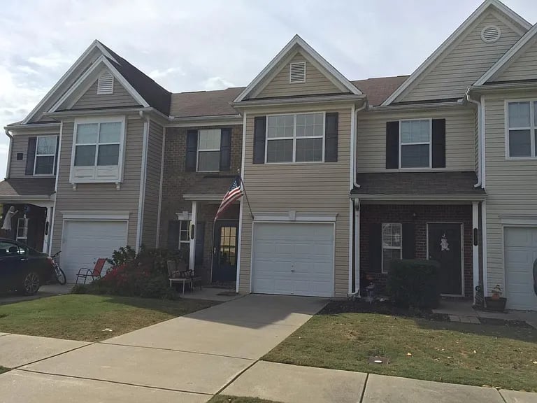 405 Jasmine Ct