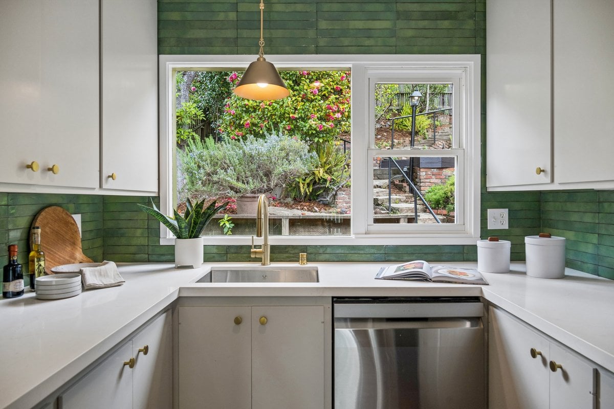 Higher Rates, Higher Offers: What September Showed in the East Bay