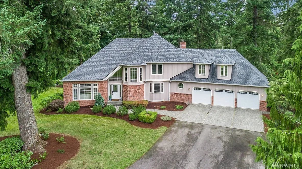 18810 236th Ave NE