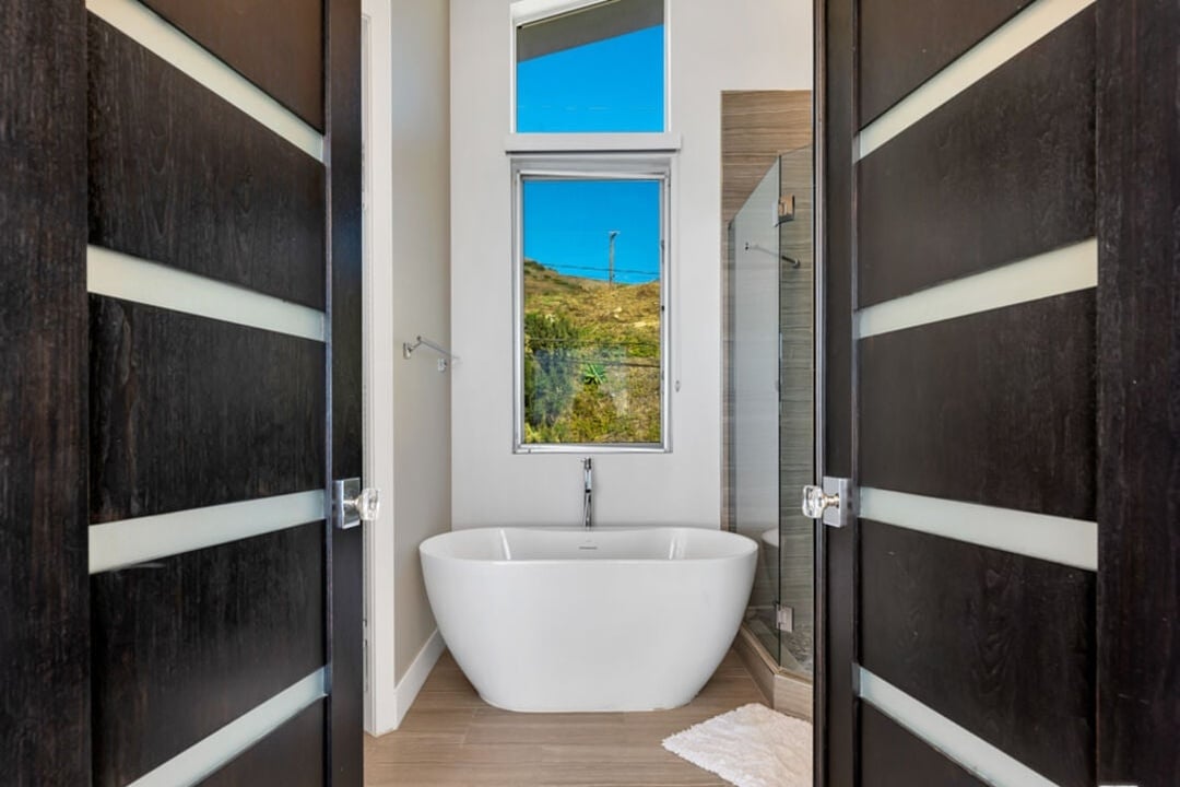 Atlas Heights, Malibu Rd, 90265