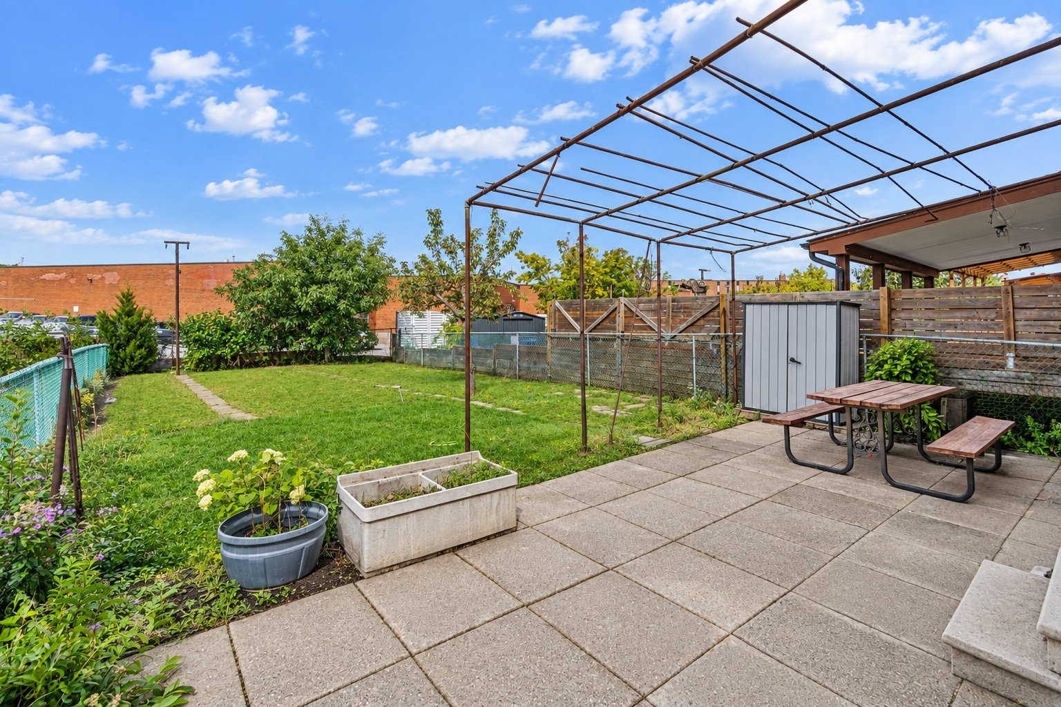 81 Blossom Cres, Toronto Ontario