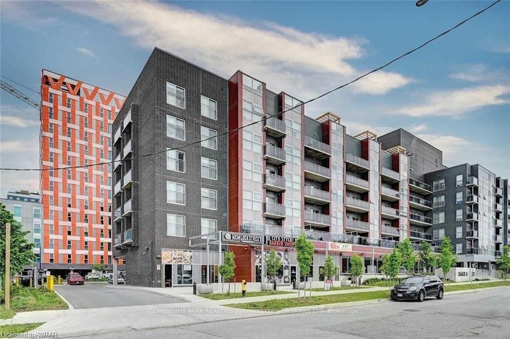 251 Hemlock St #221, Waterloo