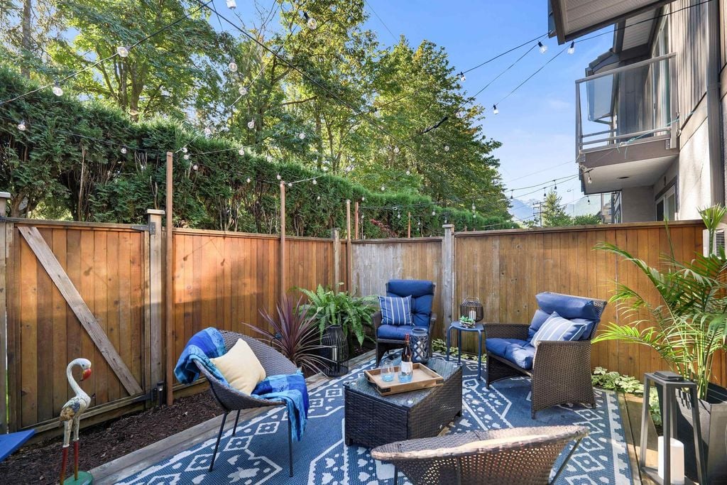 2401 Mamquam Rd, #10