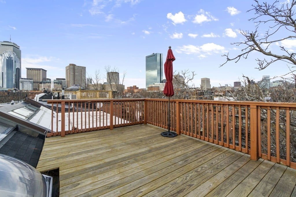 157 W Brookline St #4