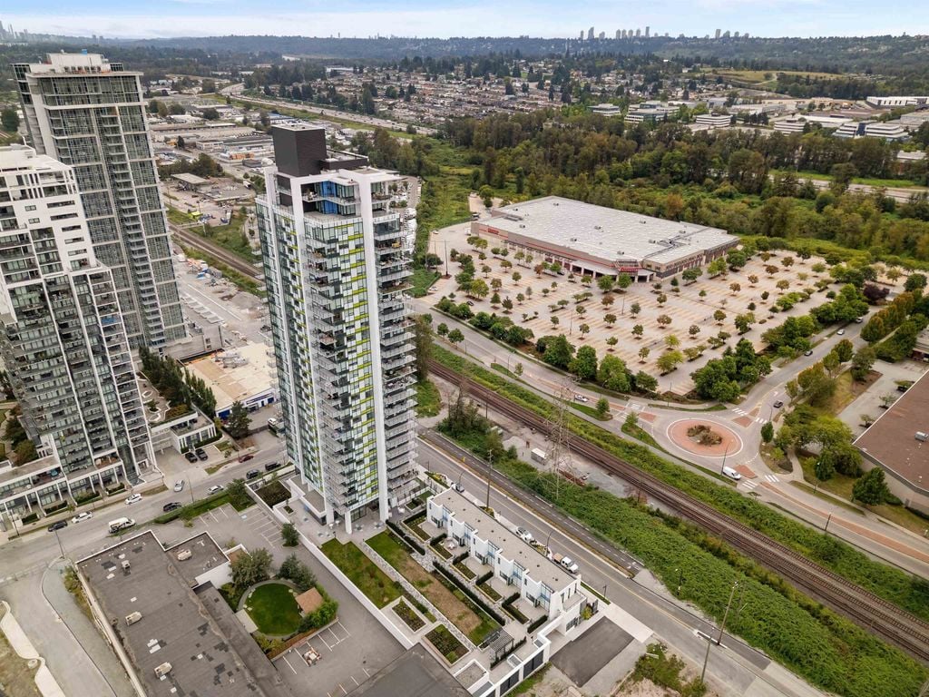 2425 Alpha Ave, #307