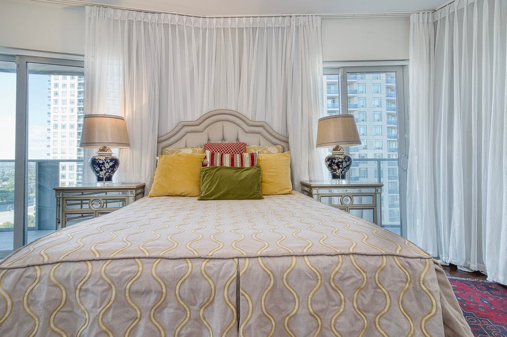 60 Absolute Avenue 1507