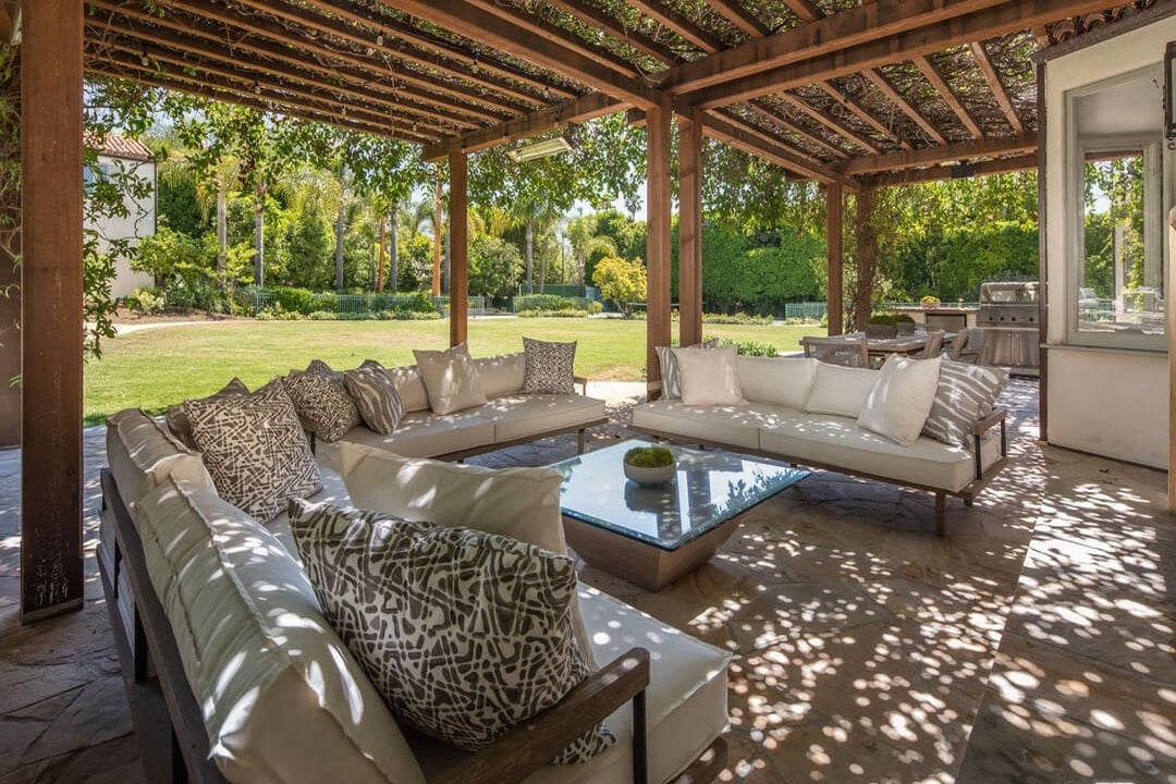 Oasis View