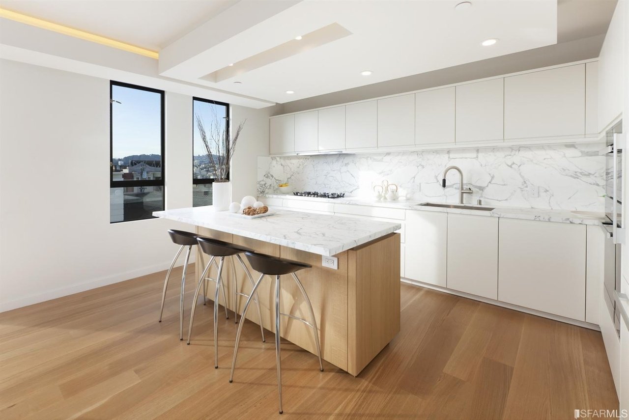 35 Perine Pl