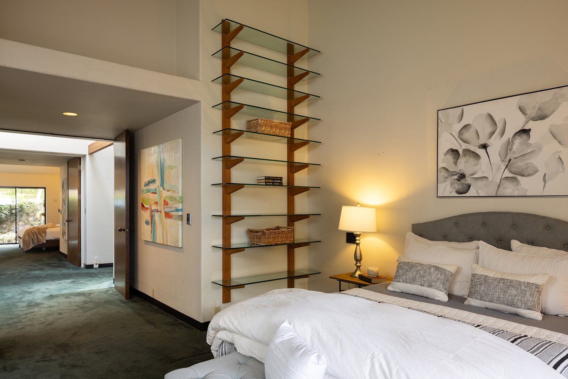 Carmel Bayview Retreat - 571 Viejo Rd