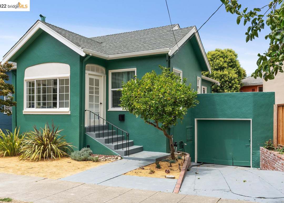 1685 Tacoma Ave