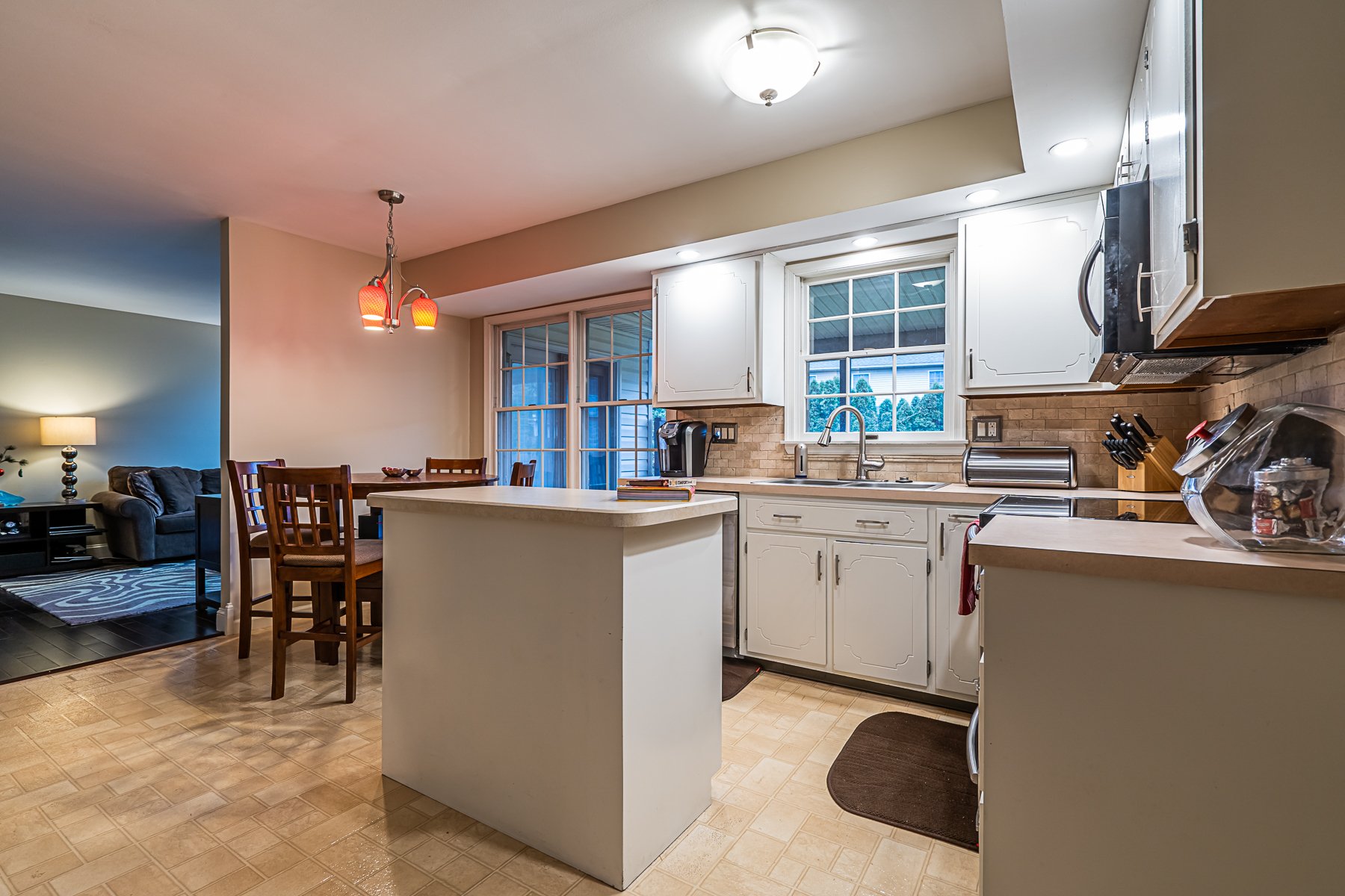 3538 Skyline Drive