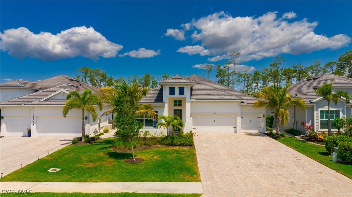 13761 Blue Bay Cir