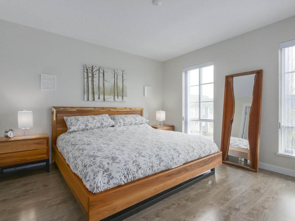 2423 Avon Pl, #5