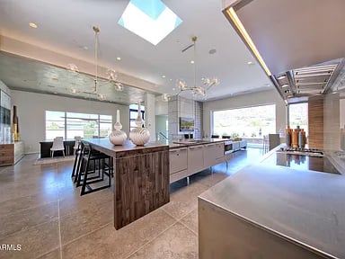 5672 E Village Dr
