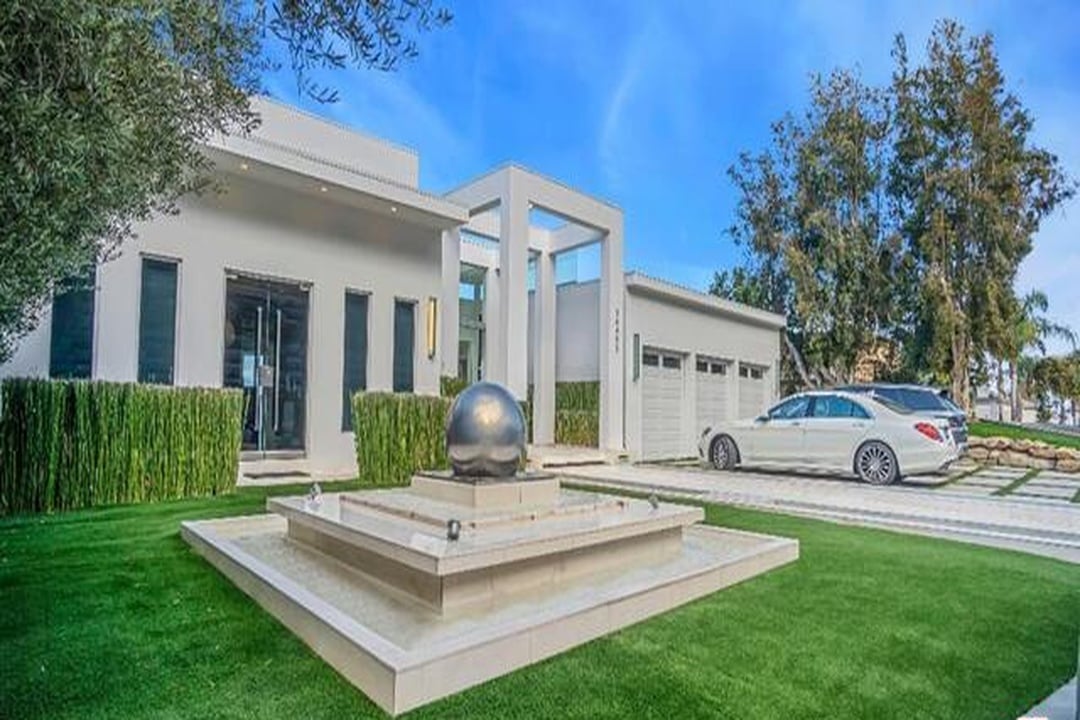 Lodge Villa