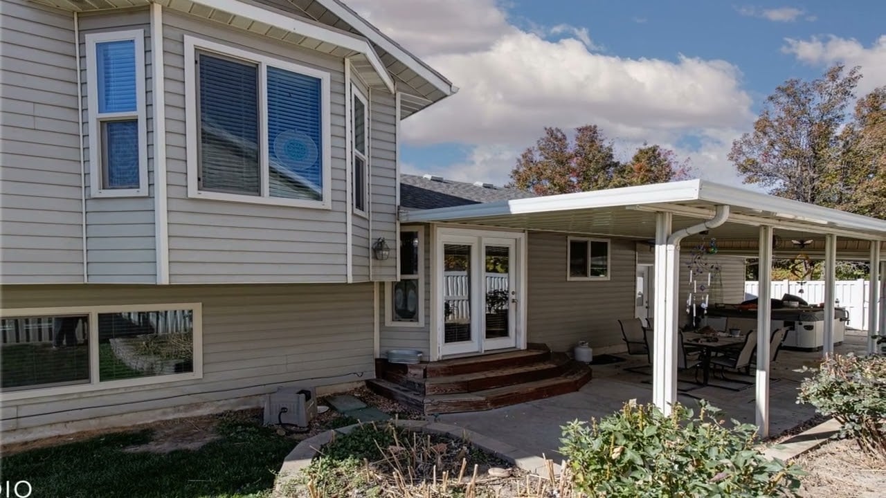 Kaysville custom home and check out all that professional landscaping.