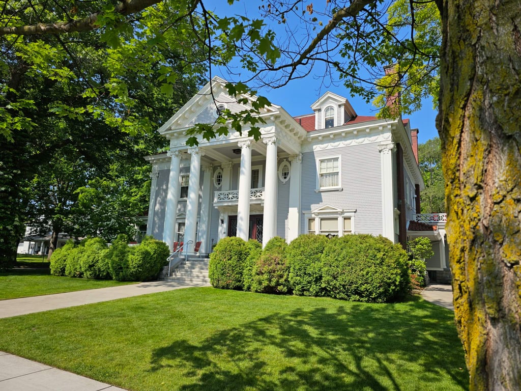 Traverse City Real Estate