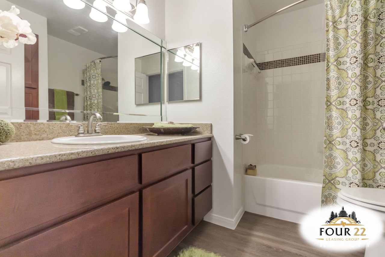 Domain Area Three Bedroom!