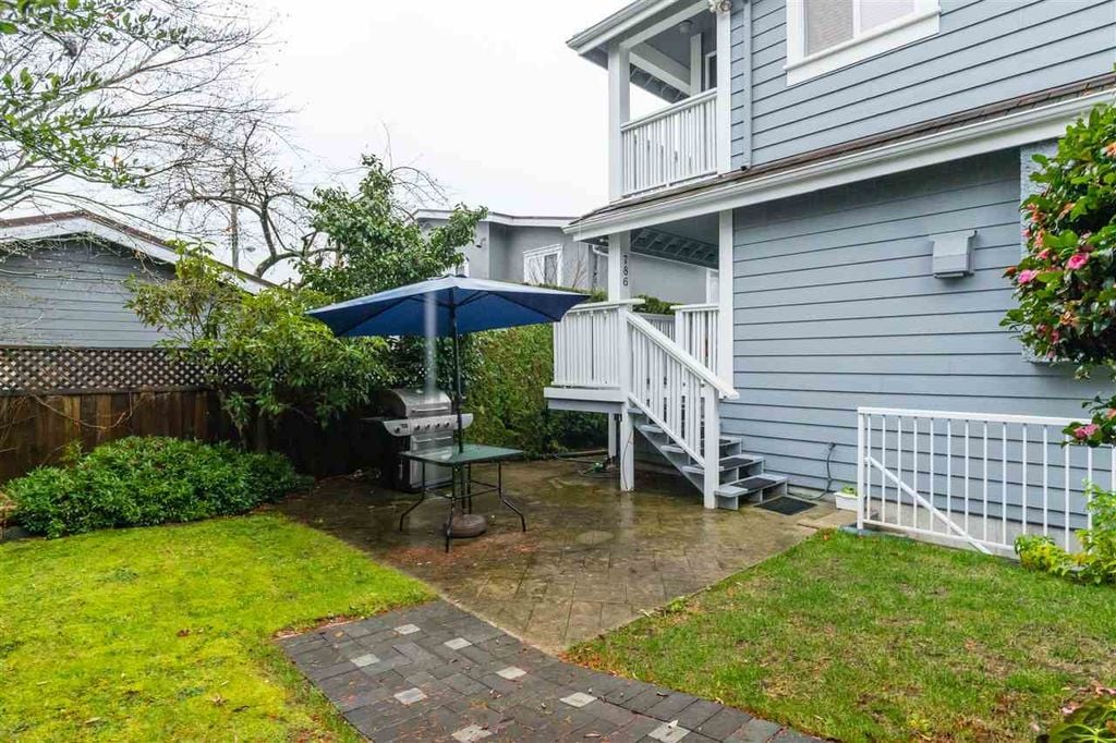 786 W 69th Ave