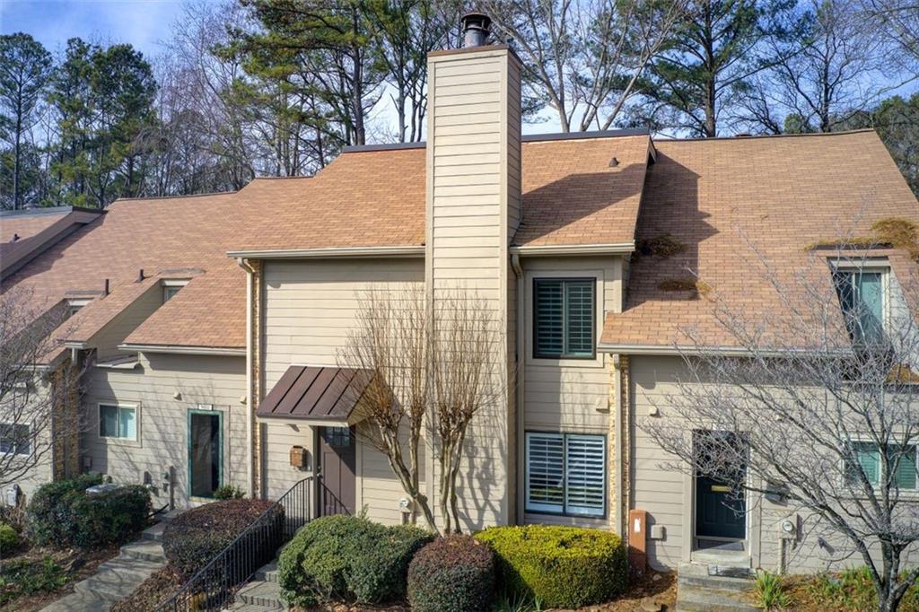 3601 Stonewall CT SE