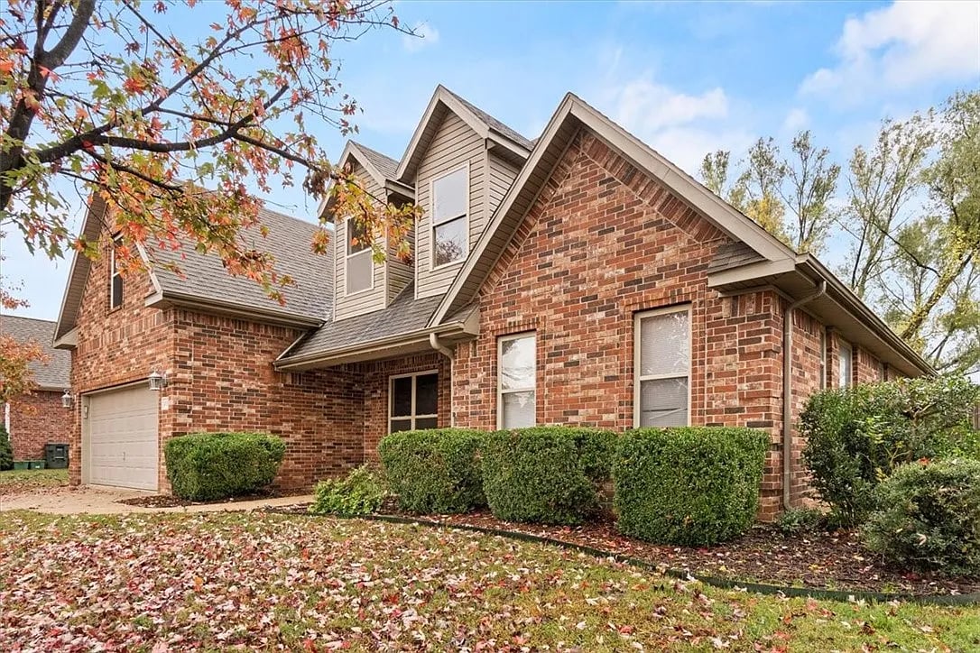 3933 W Morning Mist Dr