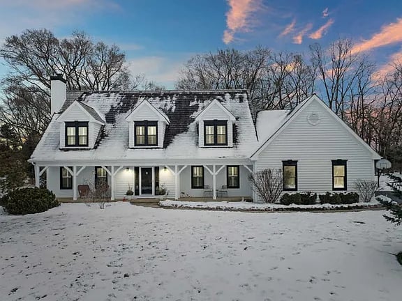 27075 W Kensington Ct