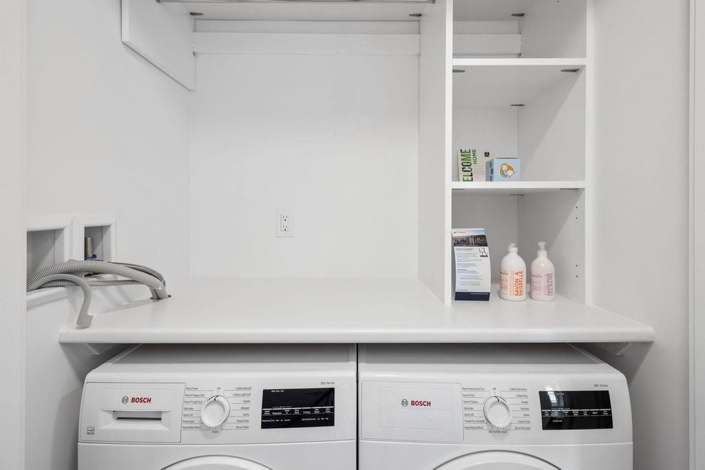 3809 Evergreen Pl, #2108