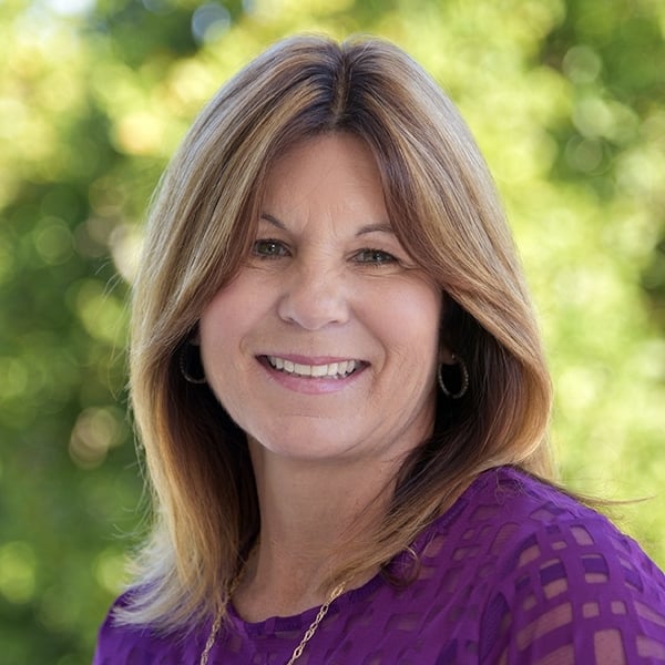 Donna Webb