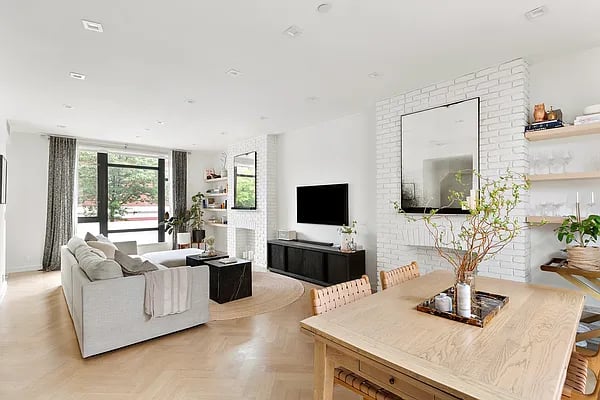 321 Manhattan Avenue #1