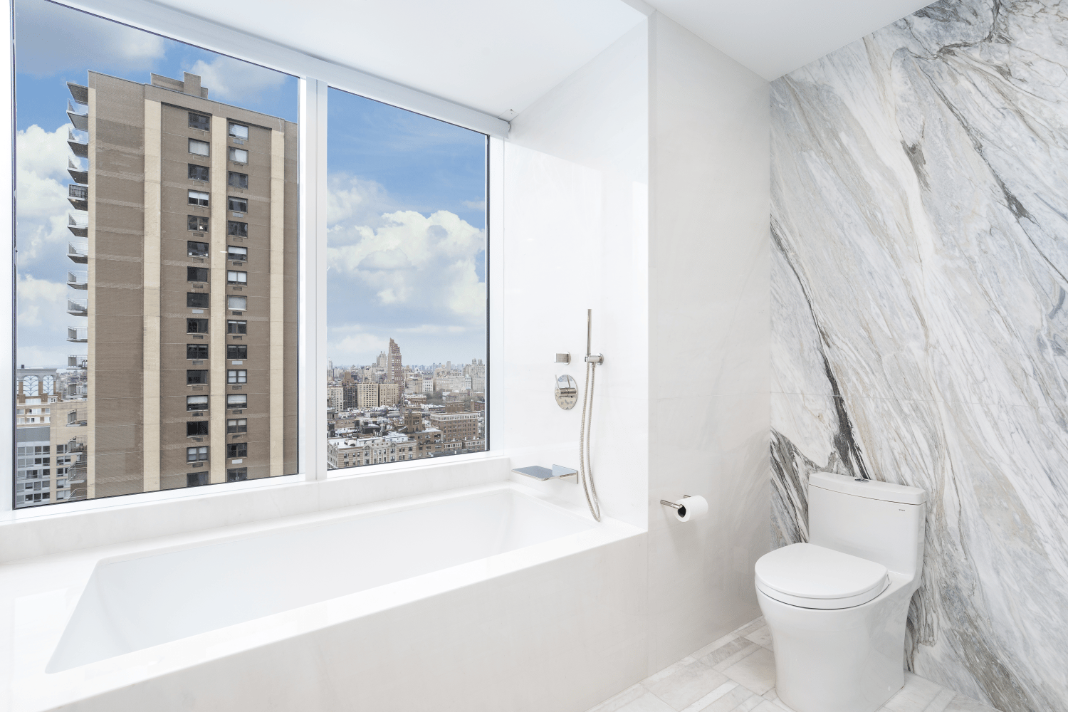 200 Amsterdam Avenue, Apt 25C