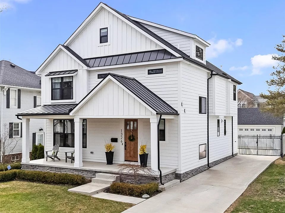 1326 Cedar Dr