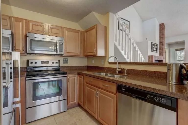 3020 W Prentice Ave #C