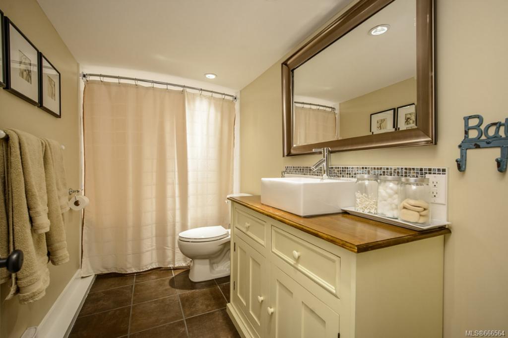 3155 Westdowne Rd, Oak Bay