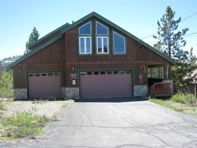 13098 Pinnacle Loop