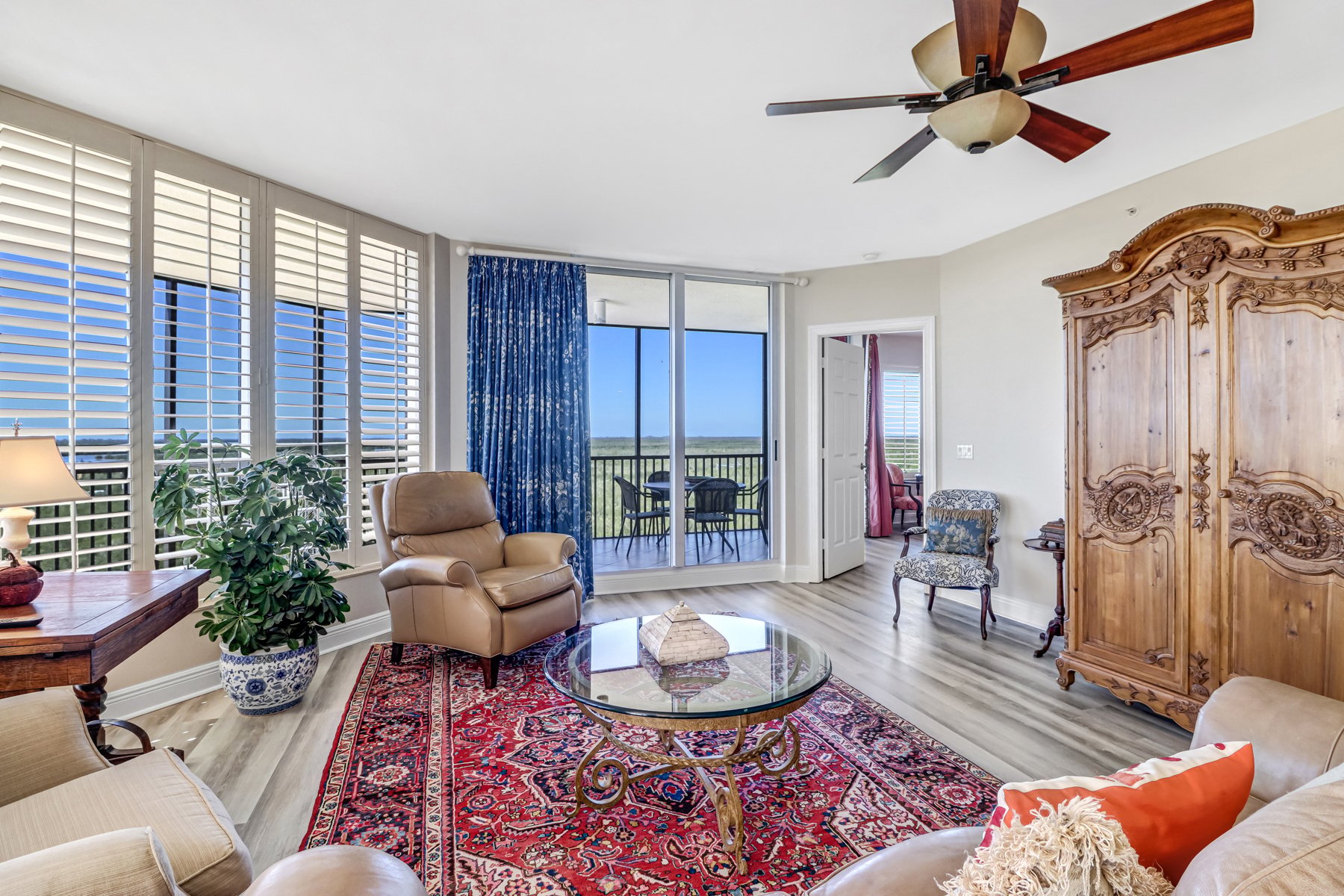 1065 Borghese Ln #801