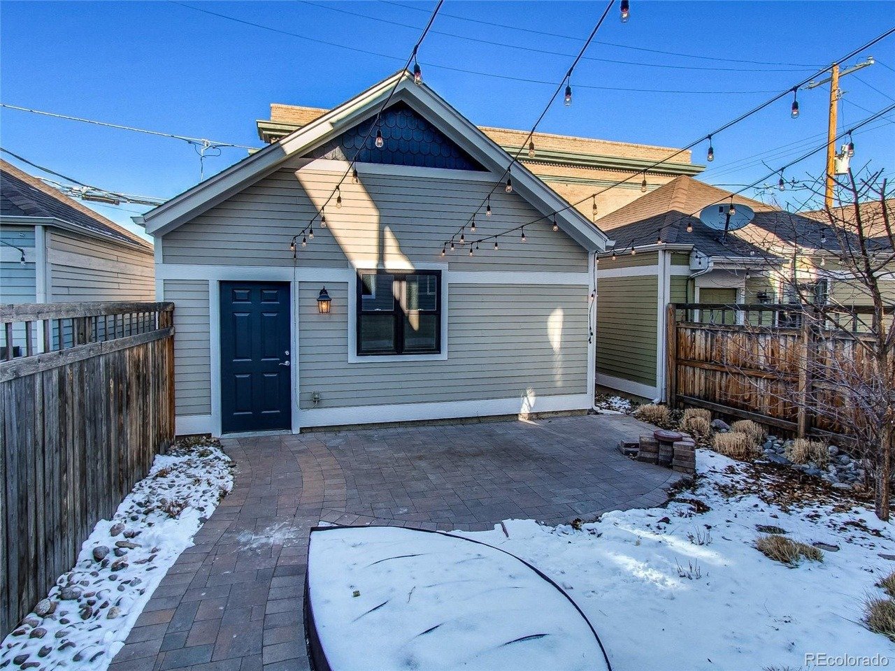 3065 Arapahoe St