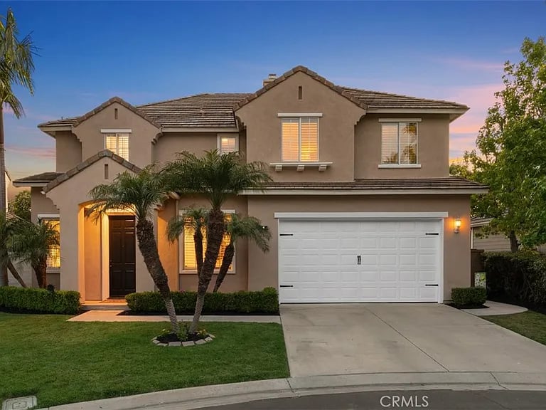 1 Rockrose Ct