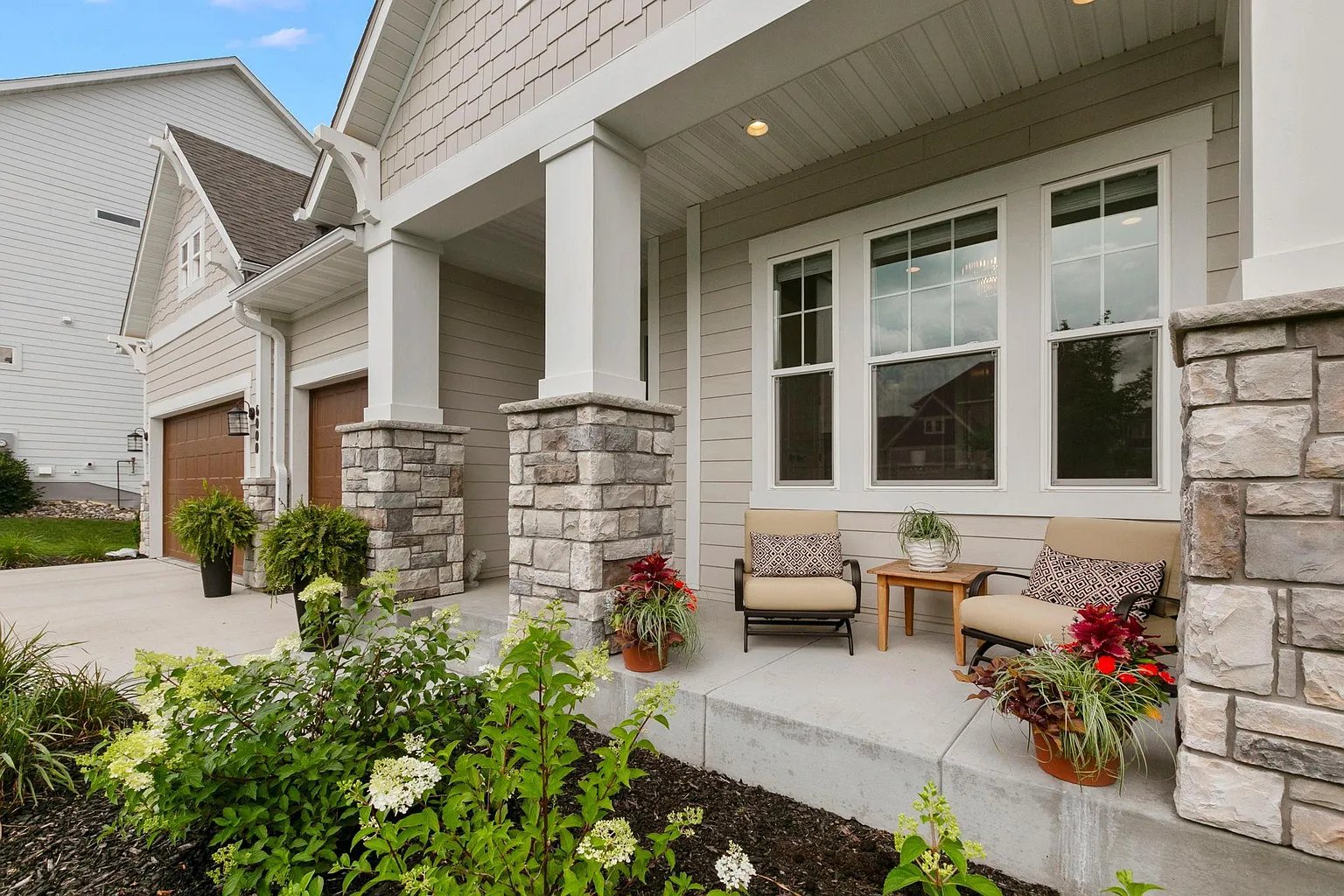 Stunning Custom Built Rambler in Wayzata Schools